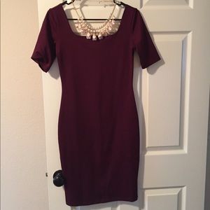 Casual dress and necklace